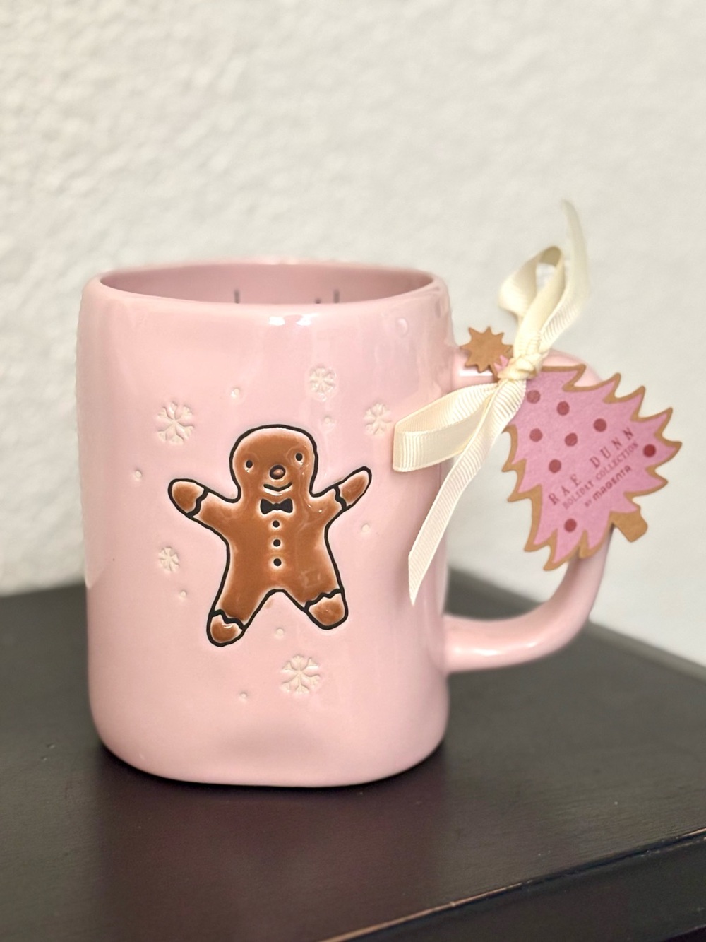 Rae Dunn Christmas HOLIDAY Coffee Mug Pink “Oh Snap!” Gingerbread Man NEW